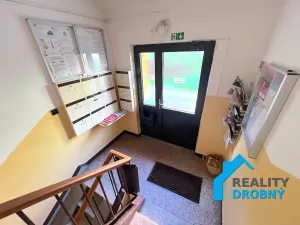 Pronájem bytu 1+1, Děčín, Škroupova, 33 m2