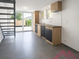 Pronájem rodinného domu, Praha - Vokovice, Oválová, 47 m2