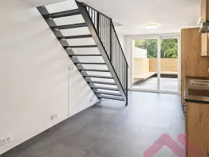 Pronájem bytu 2+kk, Praha - Vokovice, Oválová, 47 m2