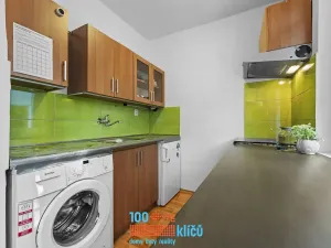 Prodej bytu 1+kk, Praha - Záběhlice, Svojšovická, 28 m2