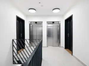 Pronájem bytu 1+kk, Praha - Prosek, Litoměřická, 32 m2
