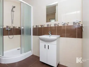 Pronájem obchodního prostoru, Pardubice, Chrudimská, 131 m2