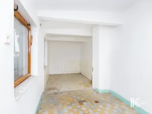 Pronájem obchodního prostoru, Pardubice, Chrudimská, 131 m2