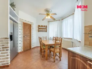 Prodej rodinného domu, Drahelčice, Malá Strana, 180 m2