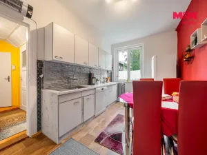 Prodej bytu 2+1, Karlovy Vary - Rybáře, Sokolovská, 62 m2