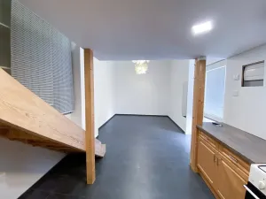 Pronájem bytu 2+kk, Brno, Břeclavská, 40 m2