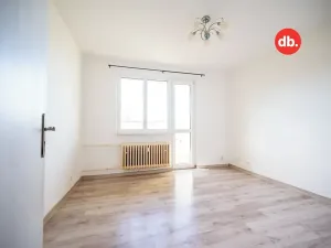 Pronájem bytu 2+1, Karlovy Vary, Krymská, 52 m2