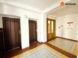 Pronájem kanceláře, Ostrava, Smetanovo náměstí, 22 m2