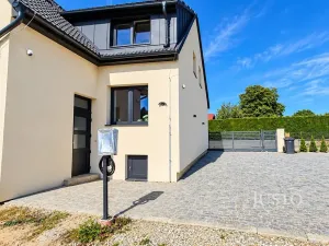 Pronájem bytu 3+kk, Kestřany, 50 m2
