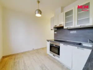 Pronájem bytu 2+1, Cheb, Družstevní, 64 m2