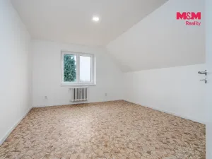 Prodej rodinného domu, Praha - Horní Počernice, Jasenná, 292 m2