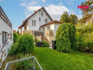 Prodej rodinného domu, Praha - Horní Počernice, Jasenná, 292 m2