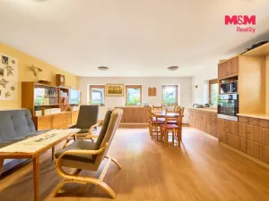 Prodej rodinného domu, Náchod - Lipí, 460 m2