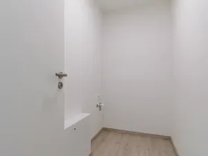 Pronájem bytu 2+kk, Olomouc, Milana Ticháka, 56 m2