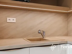 Pronájem bytu 2+kk, Olomouc, Milana Ticháka, 56 m2