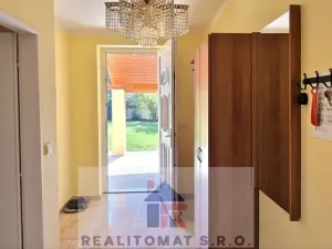 Pronájem rodinného domu, Šestajovice, Ve Skále, 160 m2