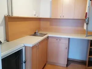 Pronájem kanceláře, Frýdek-Místek, Zámecké nám., 84 m2