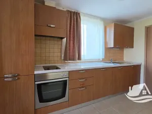 Prodej bytu 2+kk, Pomorie, Bulharsko, 74 m2