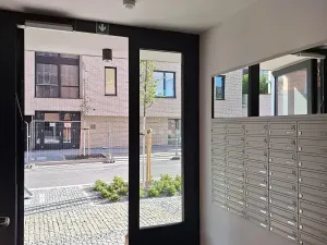 Pronájem bytu 3+kk, Praha - Karlín, Švarcova, 75 m2