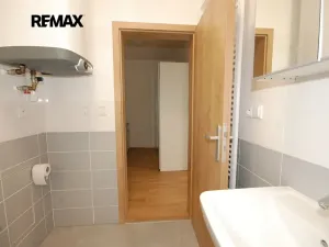 Pronájem bytu 1+kk, Kutná Hora, V Zákoutí, 36 m2
