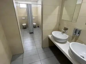 Pronájem kanceláře, Hostivice, Palouky, 400 m2