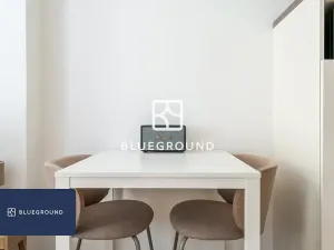 Pronájem bytu 1+kk, Praha - Karlín, Prvního pluku, 25 m2