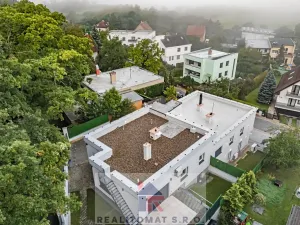 Pronájem bytu 4+kk, Praha - Komořany, Pod lesem, 343 m2