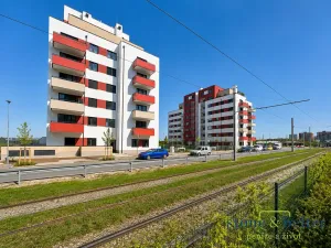 Prodej bytu 2+kk, Praha - Hlubočepy, Fabiánové, 45 m2
