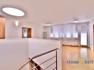 Pronájem bytu 5+kk, Praha - Stodůlky, Petržílkova, 147 m2