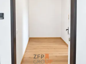 Pronájem kanceláře, Praha - Zbraslav, K Radotínu, 76 m2