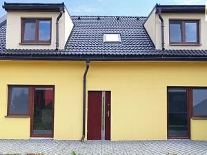 Pronájem bytu 2+kk, Uničov, Stromořadí, 45 m2