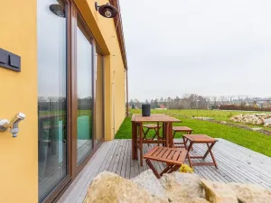 Pronájem atypického bytu, Sedlec, 73 m2