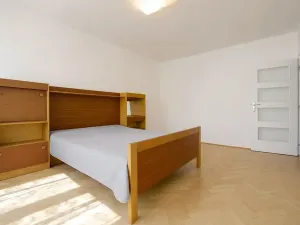 Pronájem bytu 2+1, Veselí nad Lužnicí, Pod Markem, 56 m2