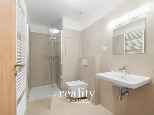 Pronájem bytu 2+kk, Znojmo, Jarošova, 44 m2