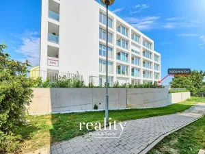 Pronájem bytu 2+kk, Znojmo, Jarošova, 44 m2
