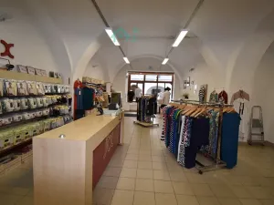 Pronájem obchodního prostoru, Chrudim, Štěpánkova, 120 m2