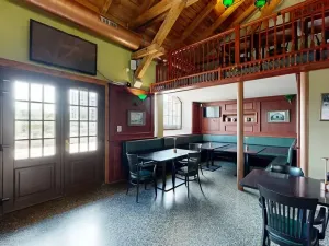 Dražba restaurace, Praha - Holešovice, Jankovcova, 1096 m2