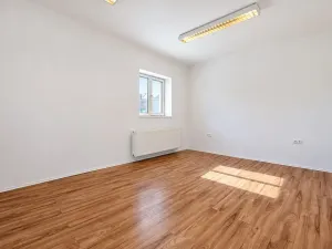 Prodej činžovního domu, Praha - Libeň, Davídkova, 558 m2