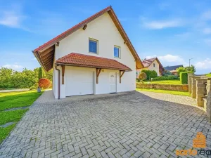 Prodej rodinného domu, Tatobity, 180 m2