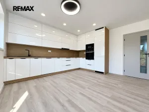 Prodej rodinného domu, Petrovice u Karviné, 107 m2