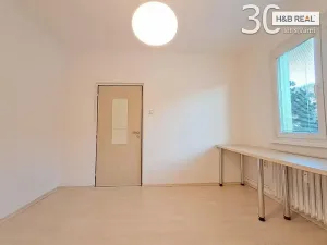 Pronájem bytu 2+1, Vsetín, Jasenická, 52 m2