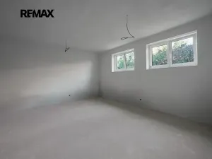 Prodej bytu 3+kk, Praha - Zbraslav, Lesáků, 74 m2