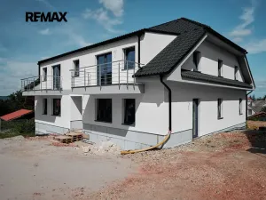 Prodej bytu 3+kk, Praha - Zbraslav, Lesáků, 74 m2