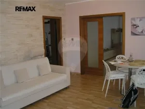 Pronájem bytu 3+1, Praha - Stodůlky, Sluneční náměstí, 90 m2