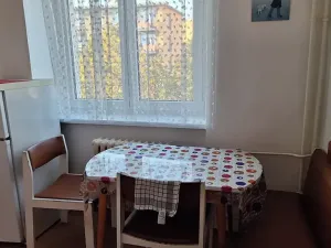 Pronájem bytu 2+1, Praha - Žižkov, Pod lipami, 55 m2