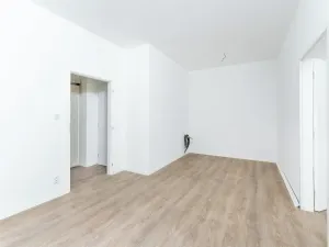 Prodej bytu 2+kk, Praha - Vinohrady, Hollarovo náměstí, 43 m2