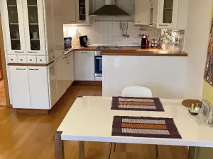 Pronájem bytu 2+kk, Praha - Strašnice, Názovská, 68 m2