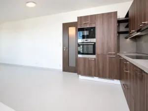 Pronájem bytu 2+kk, Praha - Hloubětín, Poděbradská, 53 m2
