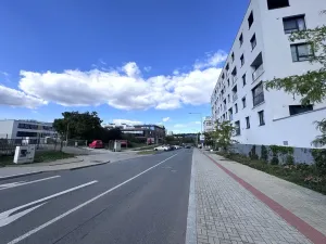 Pronájem bytu 2+kk, Praha - Hloubětín, Poděbradská, 53 m2