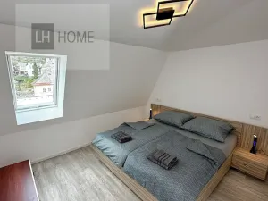 Pronájem bytu 4+kk, Karlovy Vary, 98 m2